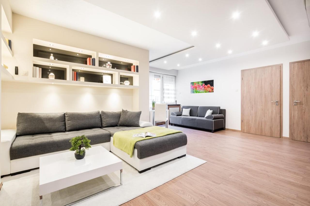 Bpr Garay Suite With Rooftop Terrace & A/C ブダペスト エクステリア 写真