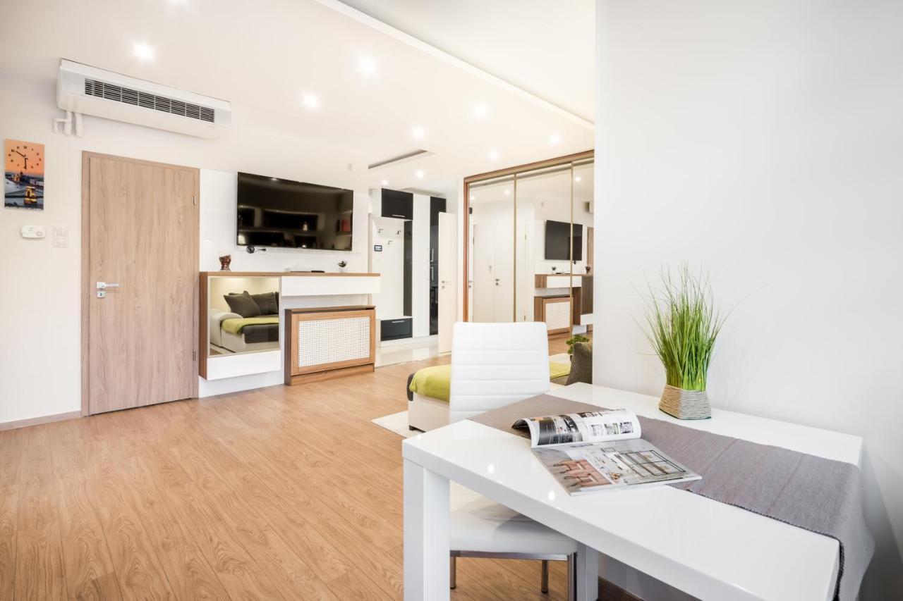 Bpr Garay Suite With Rooftop Terrace & A/C ブダペスト エクステリア 写真