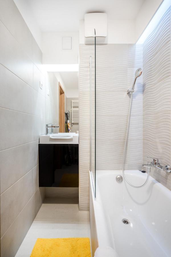 Bpr Garay Suite With Rooftop Terrace & A/C ブダペスト エクステリア 写真